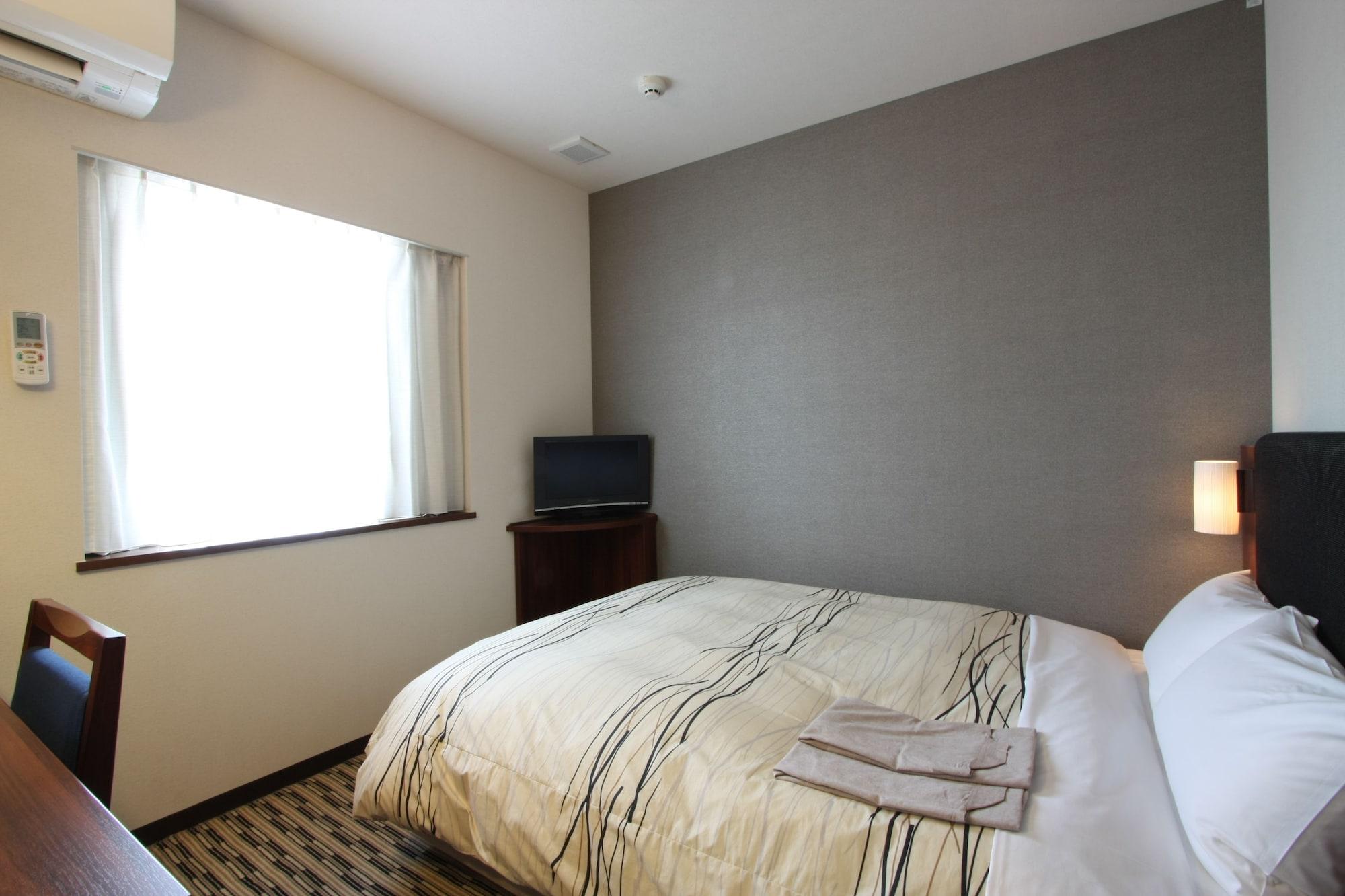 Uozu Manten Hotel Ekimae ภายนอก รูปภาพ