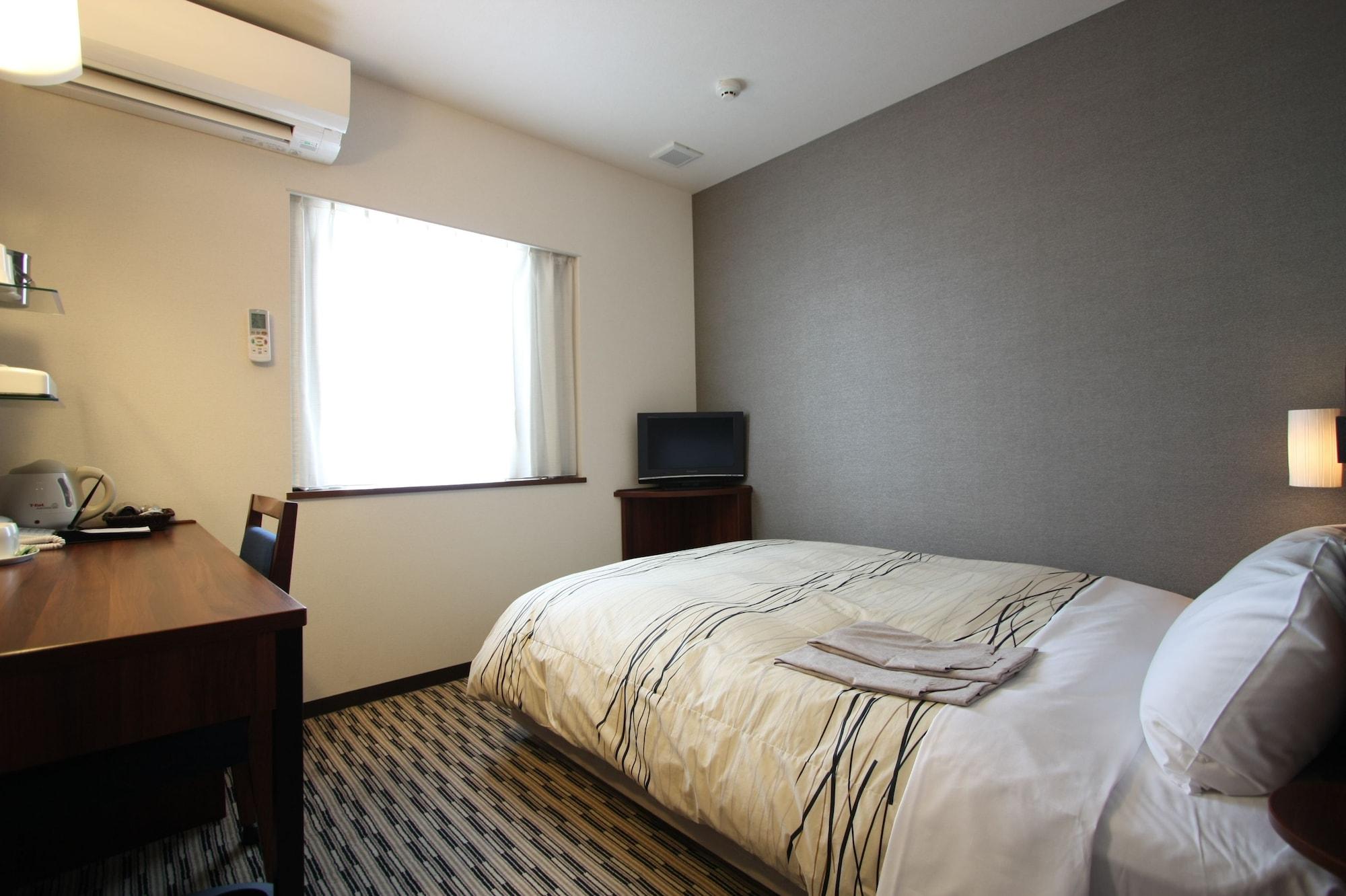 Uozu Manten Hotel Ekimae ภายนอก รูปภาพ