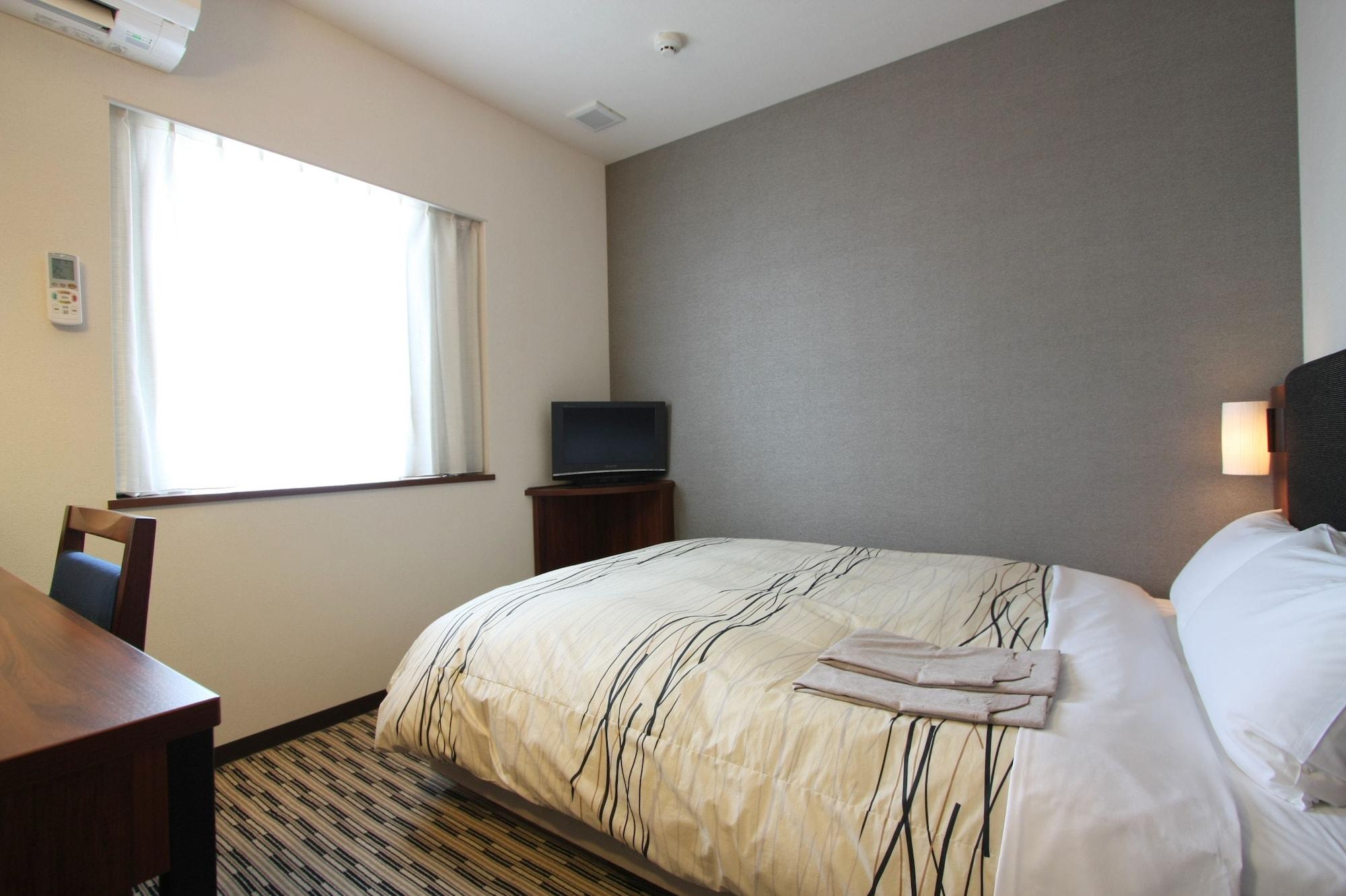 Uozu Manten Hotel Ekimae ภายนอก รูปภาพ