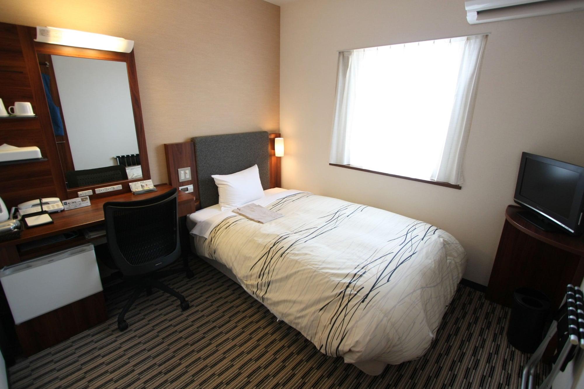 Uozu Manten Hotel Ekimae ภายนอก รูปภาพ