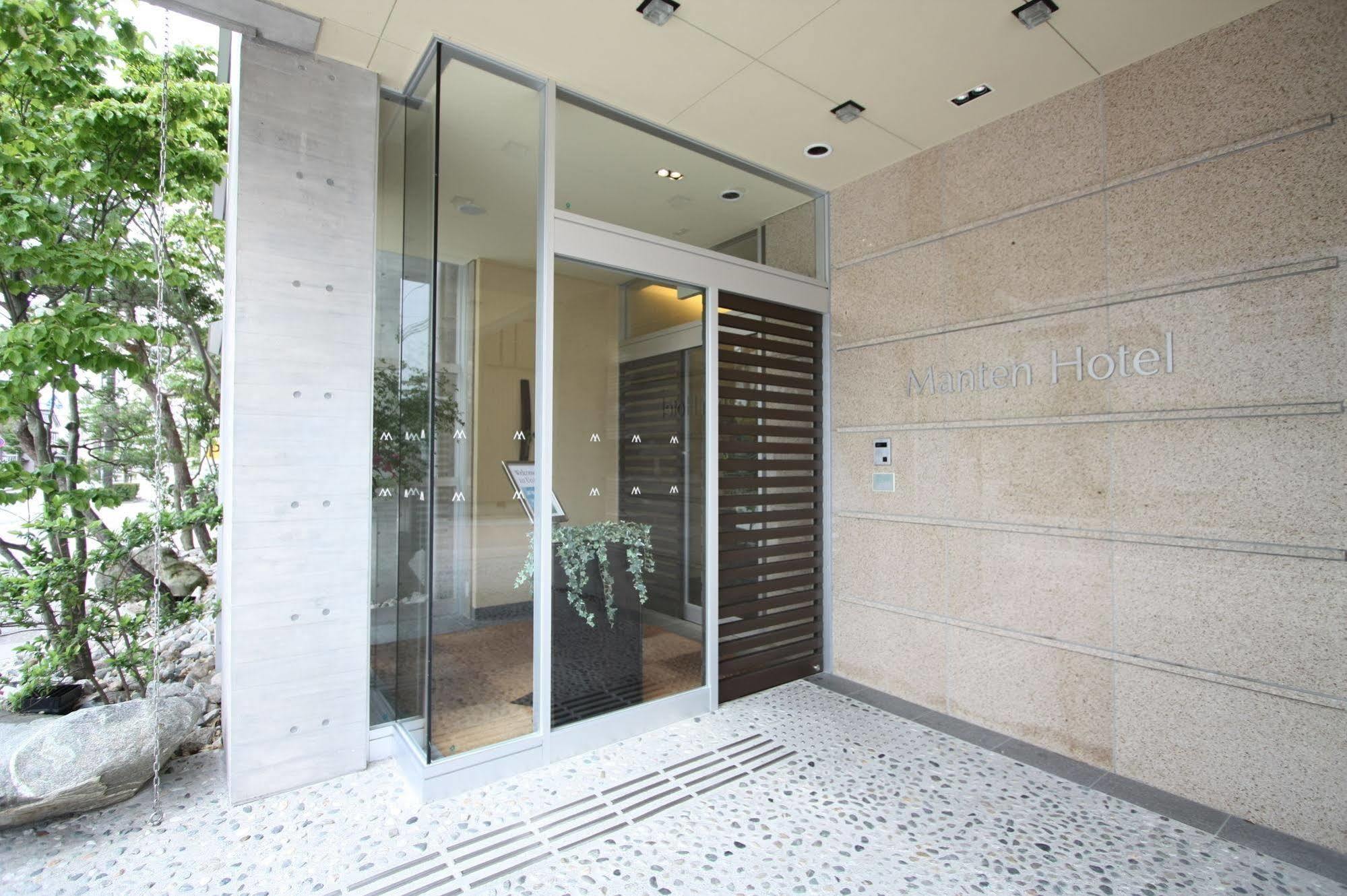 Uozu Manten Hotel Ekimae ภายนอก รูปภาพ