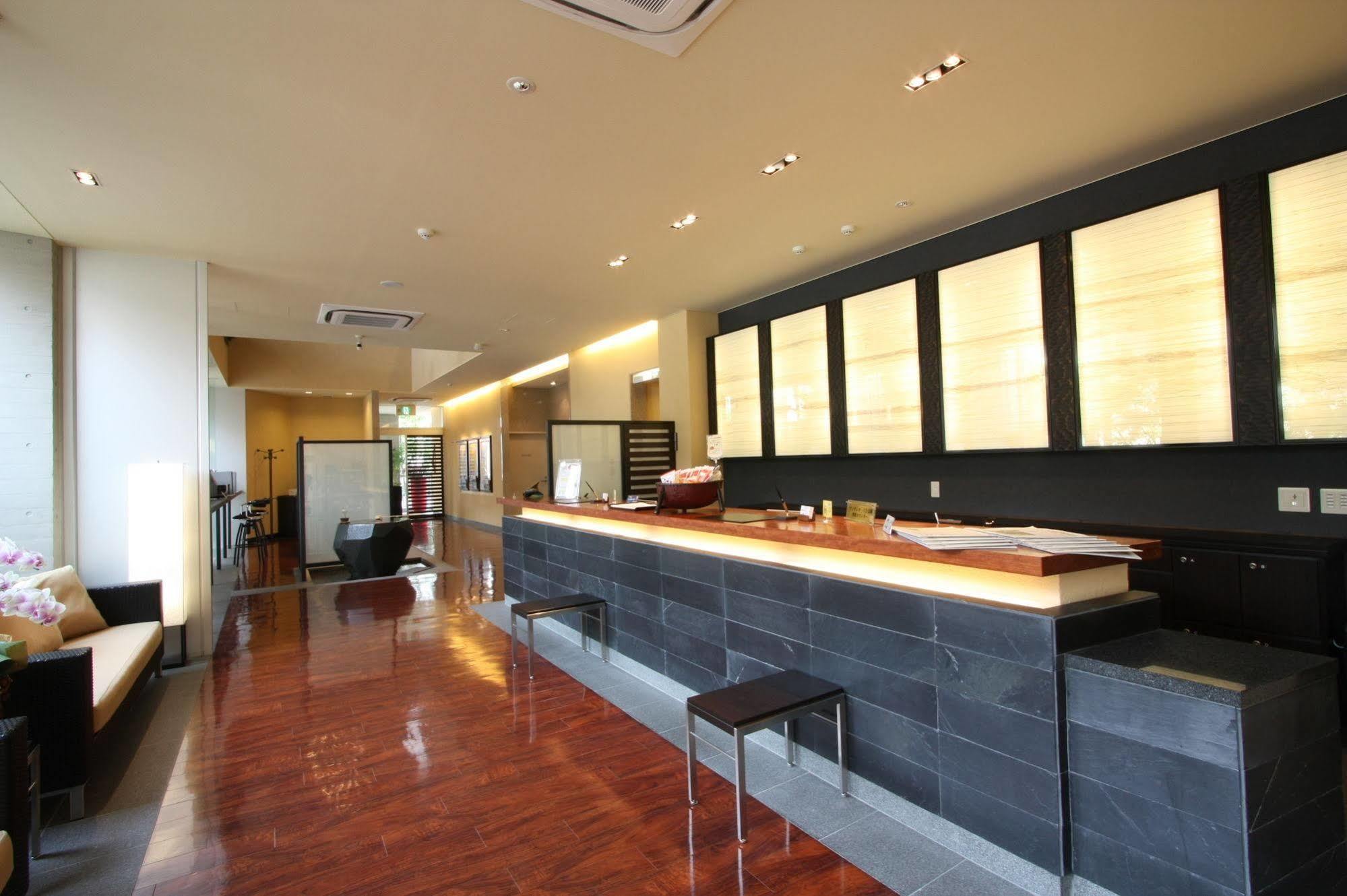 Uozu Manten Hotel Ekimae ภายนอก รูปภาพ
