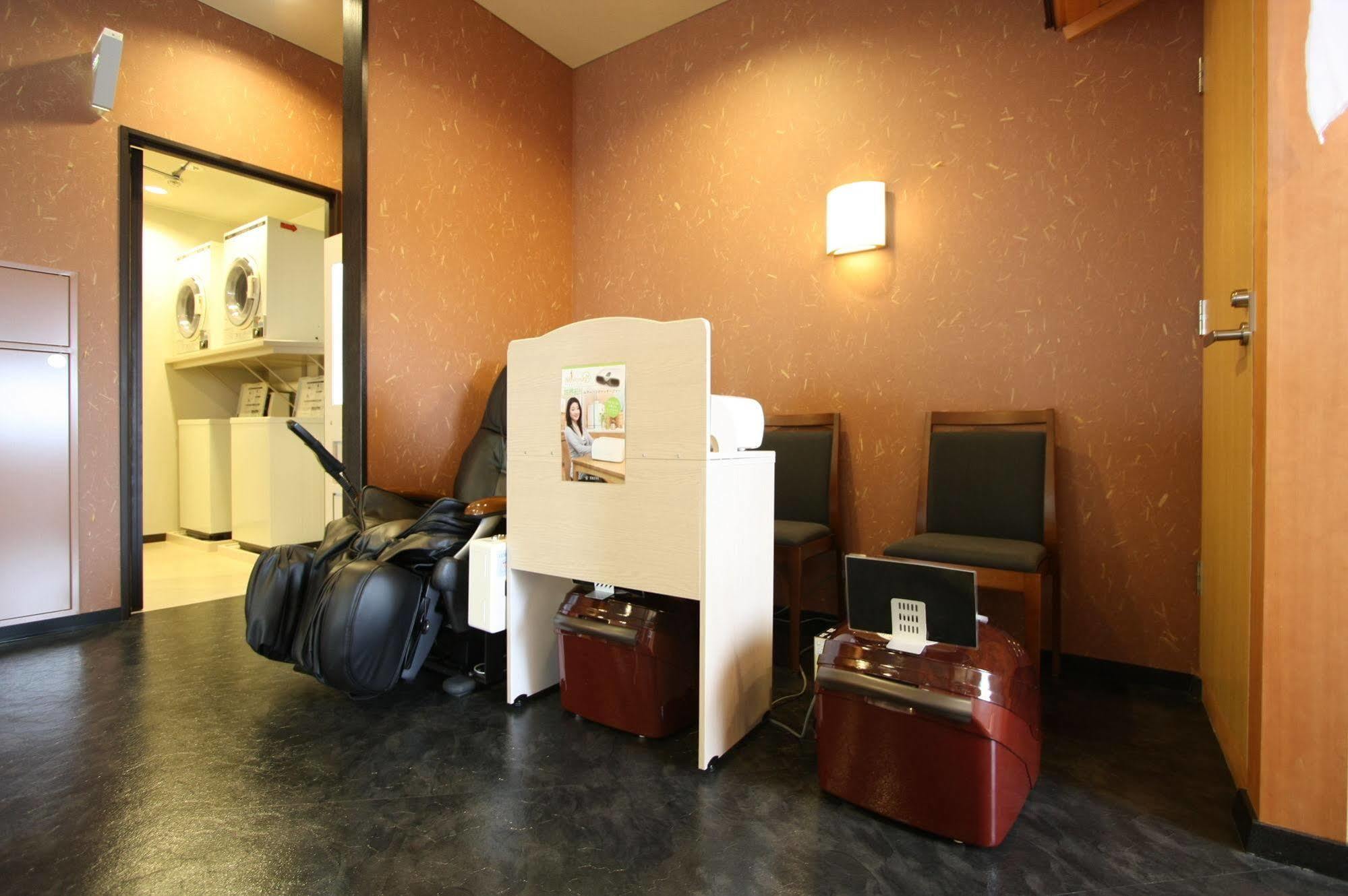 Uozu Manten Hotel Ekimae ภายนอก รูปภาพ