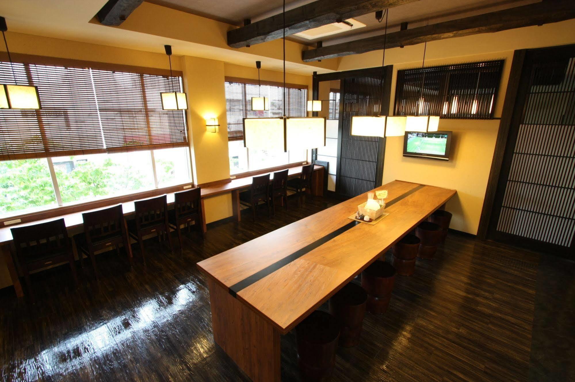 Uozu Manten Hotel Ekimae ภายนอก รูปภาพ